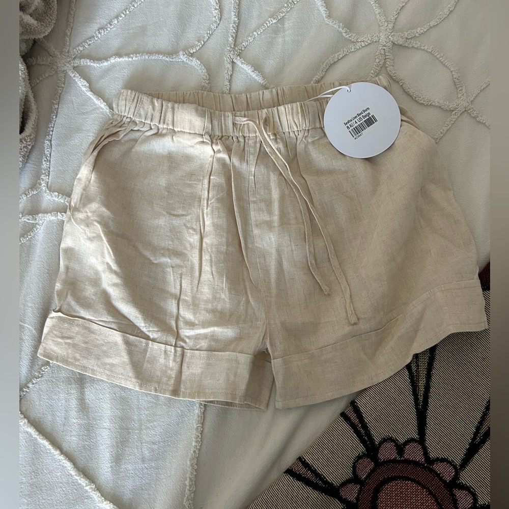 Linen shorts